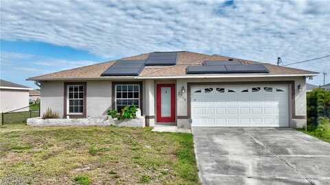 3718 11th Street W, Lehigh Acres, FL 33971