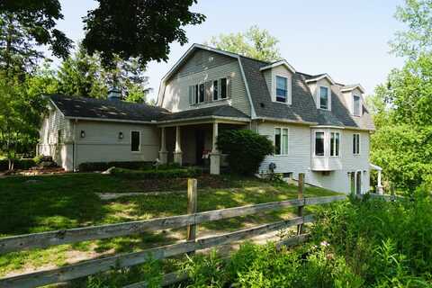 18760 Valencia Street, Northville, MI 48168