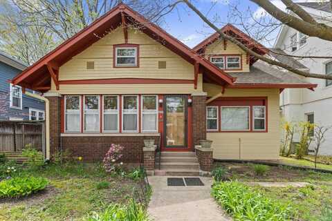 212 Marquette Avenue, South Bend, IN 46617