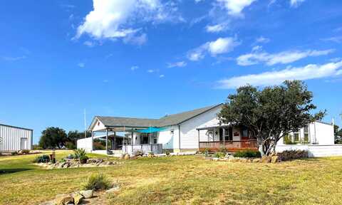 202 W Rio Llano Drive, Llano, TX 78643