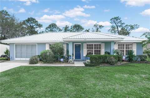208 Roadrunner Avenue, Sebring, FL 33870