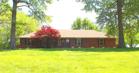20925 County Road 306 Road, Saint Joseph, MO 64505