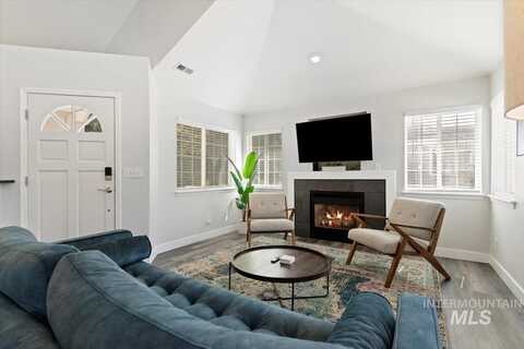 5134 S Surprise Way, Boise, ID 83716