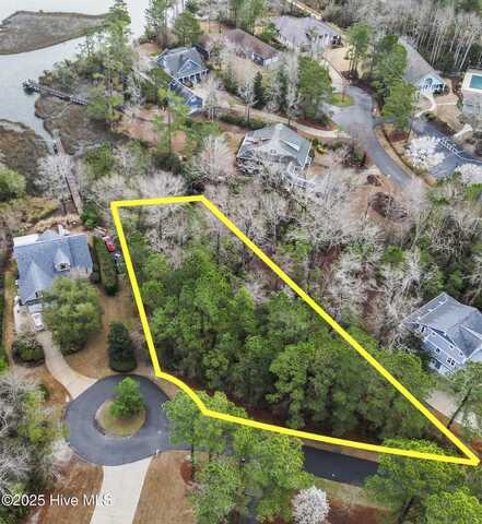 20 West High Bluff Drive, Hampstead, NC 28443