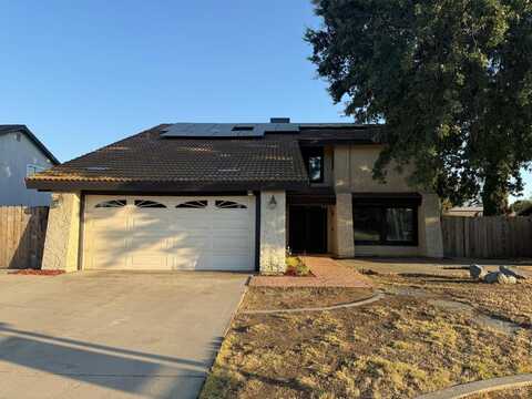 833 Mike Lane, Lemoore, CA 93245