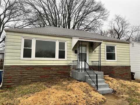 8305 Fay Drive, Saint Louis, MO 63134