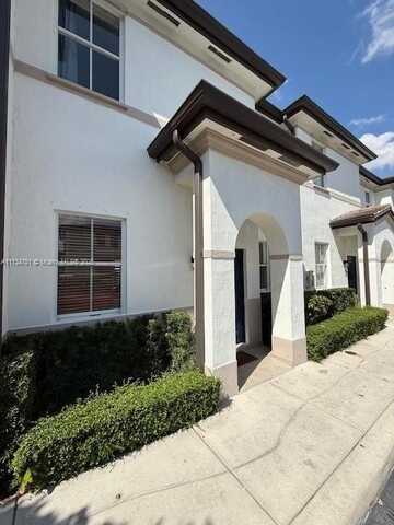 8159 W 36th Ave, Hialeah, FL 33018