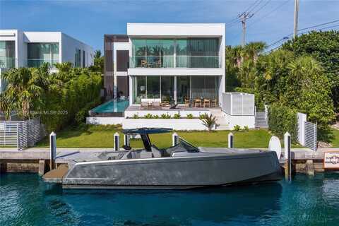 1081 W 48th St, Miami Beach, FL 33140
