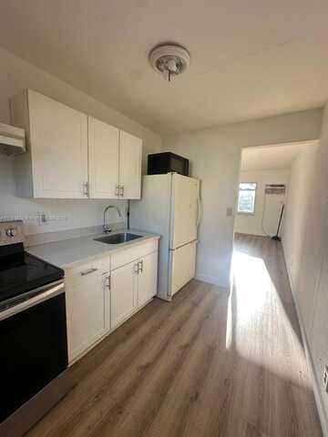 2891 NW 13th Ct, Fort Lauderdale, FL 33311