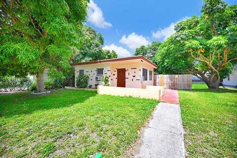 2135 NE 170th St, North Miami Beach, FL 33162