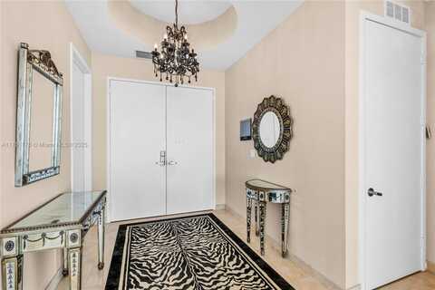 18101 Collins Ave, Sunny Isles Beach, FL 33160