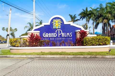 402 SW 158th Ter, Pembroke Pines, FL 33027