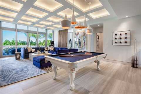 321 Ocean Dr, Miami Beach, FL 33139