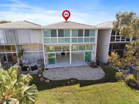 6795 & 6793 Brookline Dr, Hialeah, FL 33015