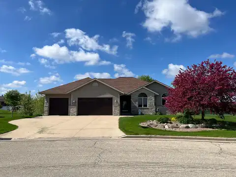 1349 Carolyn Blvd, Mayville, WI 53050