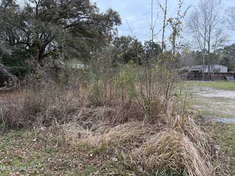10621 Linohau Way, Diamondhead, MS 39525
