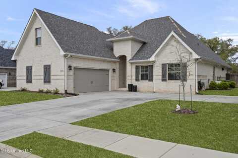 8776 Sundown Lane, Gulfport, MS 39503
