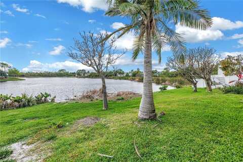 540 SOMERHILL DRIVE NE, Saint Petersburg, FL 33716
