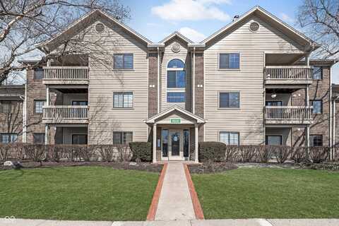 8820 Yardley Court, Indianapolis, IN 46268