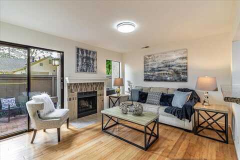 1921 Huxley CT, SAN JOSE, CA 95125