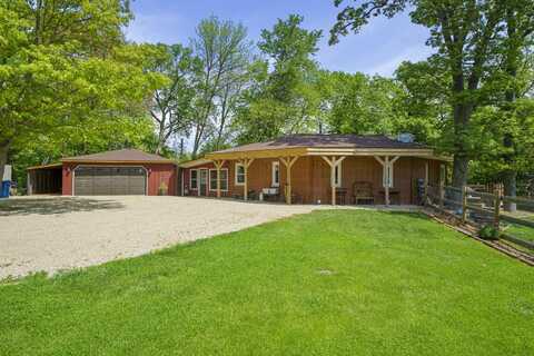 4444 E 1553rd Road, Earlville, IL 60518