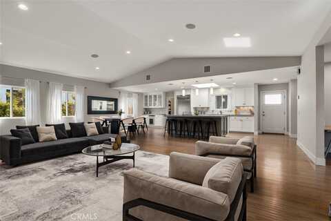 1812 Beryl Lane, Newport Beach, CA 92660