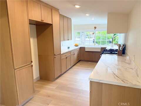 4673 Central Avenue, Riverside, CA 92506