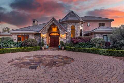 3221 Integrity Way, Fallbrook, CA 92028