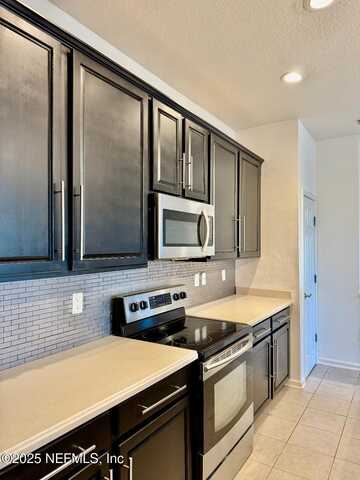 11251 CAMPFIELD Drive, Jacksonville, FL 32256