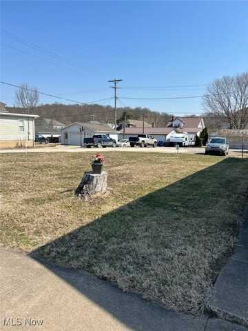 608 west Street, Caldwell, OH 43724