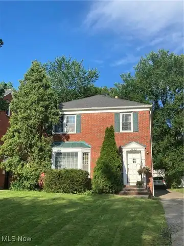 3633 Ingleside Road, Shaker Heights, OH 44122