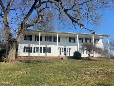 3390 Meese Road NE, Louisville, OH 44641