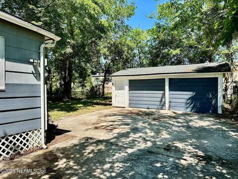 2887 Lenox Avenue, Jacksonville, FL 32254