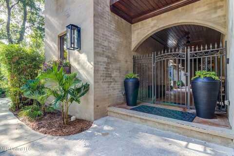 11534 Hillcrest Road, Gulfport, MS 39503