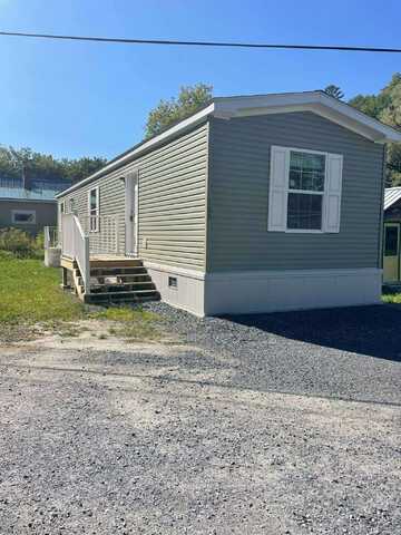 135 Oak Street, Saint Johnsbury, VT 05819