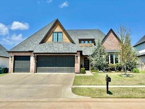 1401 Regency Bridge Circle, Edmond, OK 73034