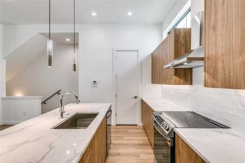 1727 Novela Way, Dallas, TX 75215