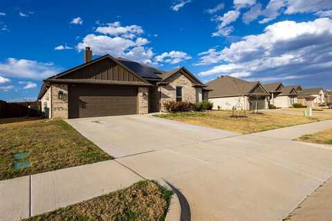 632 Steerman Court, Saginaw, TX 76179