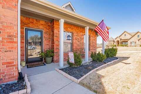 10921 Owl Creek Drive, Fort Worth, TX 76179