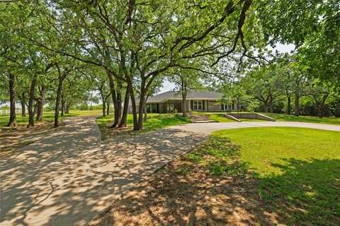 218 Fairview Court, Decatur, TX 76234