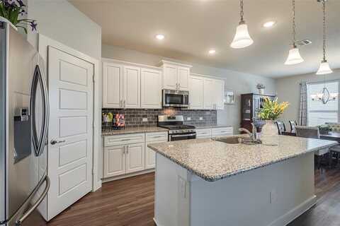 14617 Home Trail, Fort Worth, TX 76262