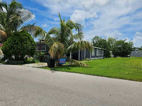 144 Elephant Way, North Fort Myers, FL 33917
