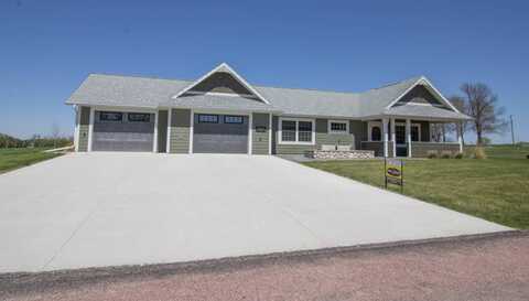 605 Fifth Street, Doon, IA 51235