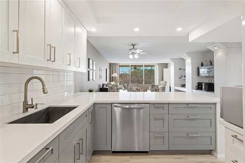 4030 W PALM AIRE DR, Pompano Beach, FL 33069