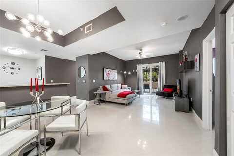 520 SE 5th Ave, Fort Lauderdale, FL 33301
