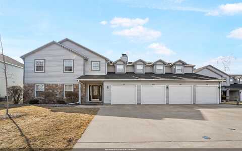 311 CAPTAINS Court, WINNECONNE, WI 54986