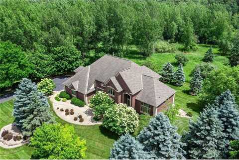 6 Troon Court, Dellwood, MN 55110