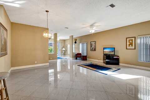 7848 Mansfield Hollow Road, Delray Beach, FL 33446