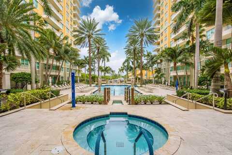 625 Casa Loma Boulevard, Boynton Beach, FL 33435