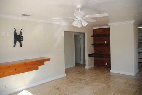 2565 Old Donald Ross Road, Palm Beach Gardens, FL 33410